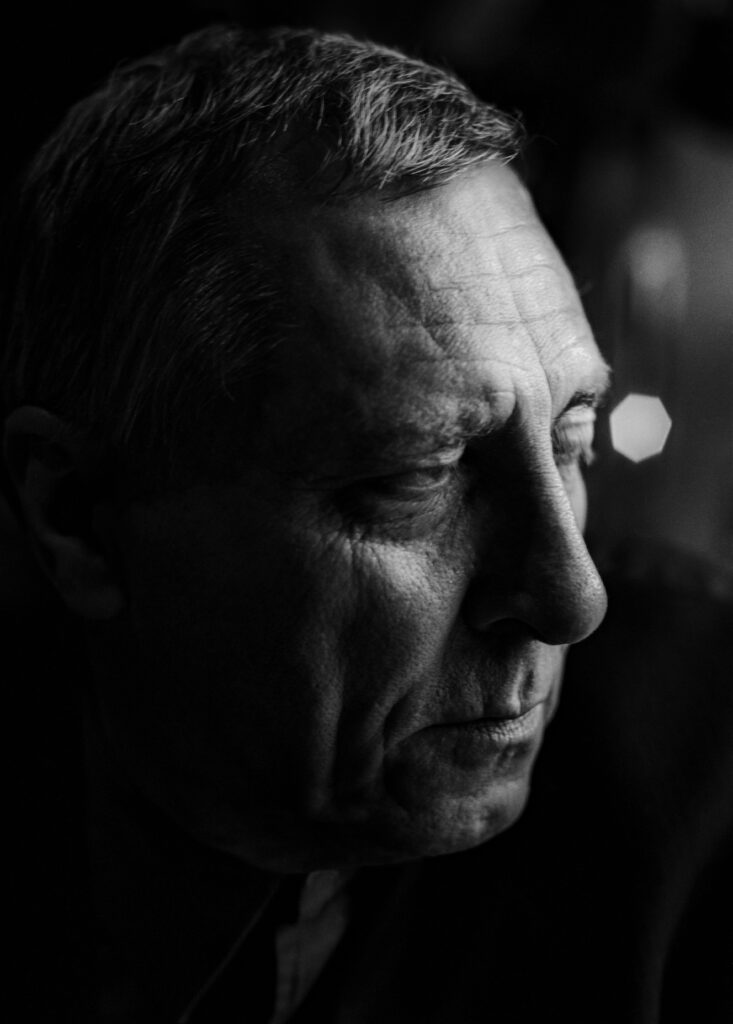 Didžioji MO paroda „Kodėl taip sunku mylėti?“